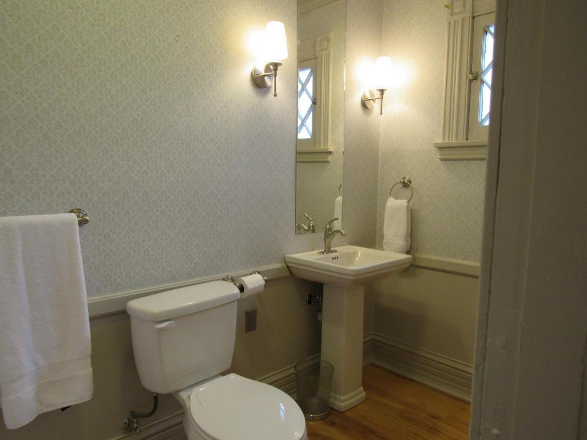 Washington Park Inn Albany Room photo
